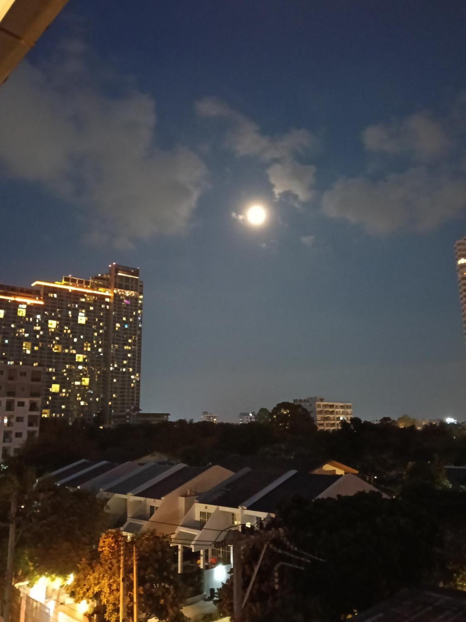 Mandala Beach Villa Jomtiean Jomtien Beach Eksteriør billede